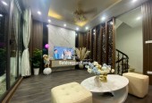 NHÀ ĐẸP Ở XUÂN THỦY -PHÂN LÔ - Ô TÔ - LÔ GÓC 2 MẶT NGÕ - 2 THOÁNG - VEW ĐH BÁO CHÍ TUYÊN TRUYỀN - KHU VỰC VIP - DÂN TRÍ CAO - AN SINH ĐỈNH - TẶNG FULL NỘI THẤT.